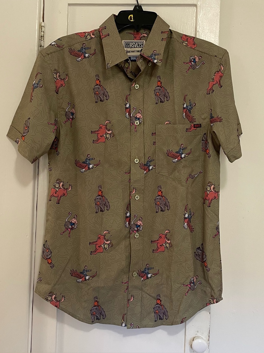 RSVLTS Olive Short-Sleeve Button-Up Shirt Teddy Riding Things small